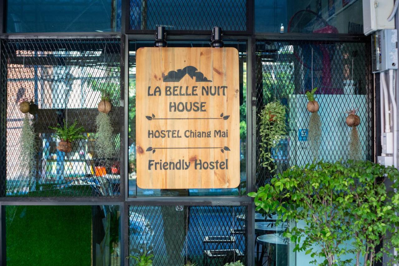 Хостел La Belle Nuit House Чиангмай Экстерьер фото